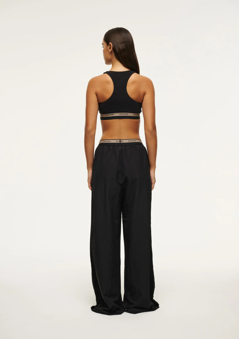 P.E Nation Avant Sports Bra Black