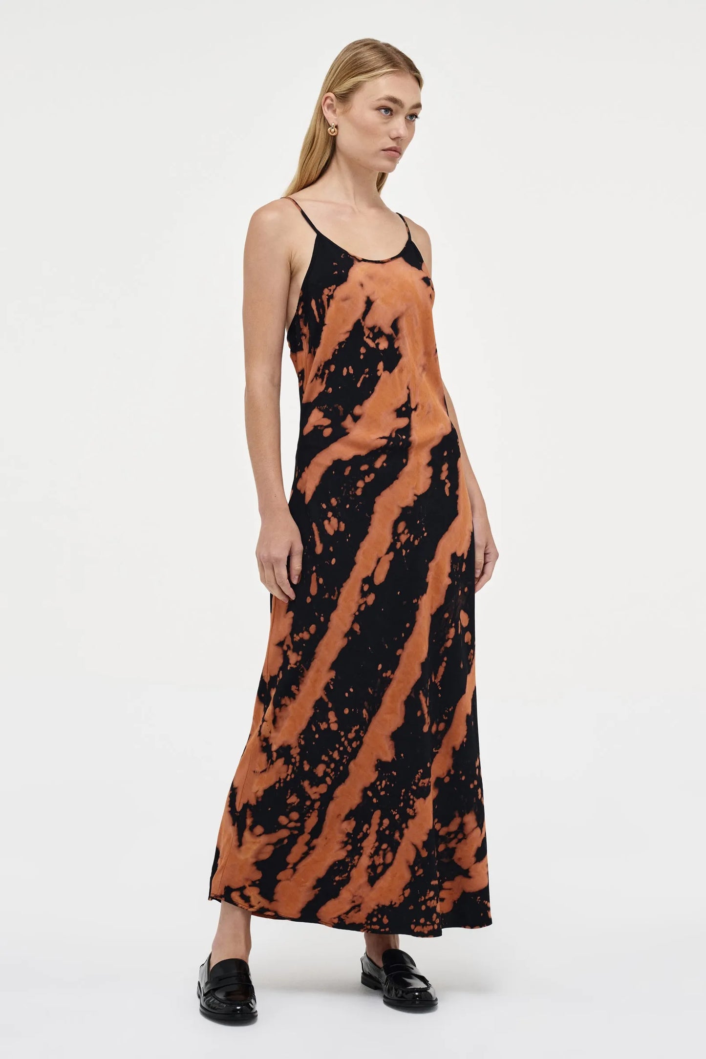 Neuw Mika Slip Bleached Black